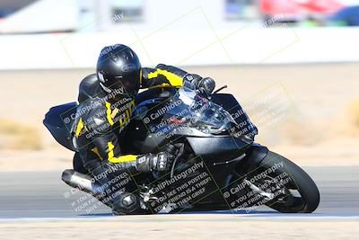 media/Jan-08-2022-SoCal Trackdays (Sat) [[1ec2777125]]/Turn 15 Inside (950am)/